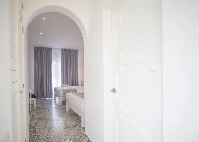 La Bella 4*